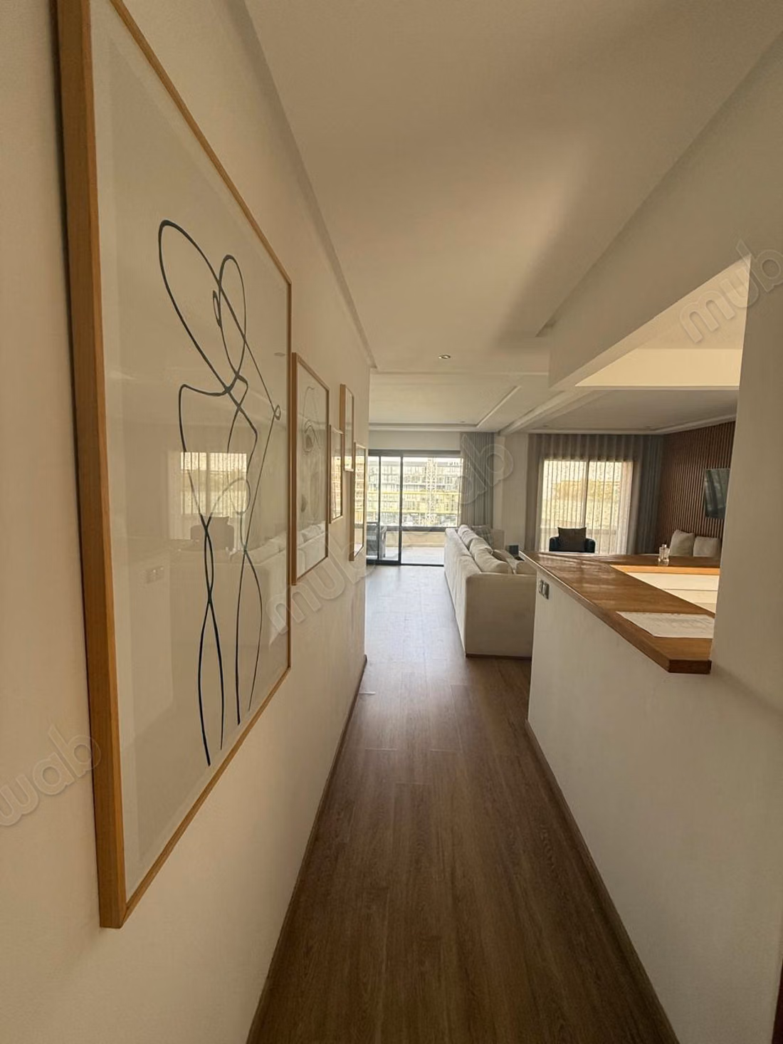 Beautiful apartment without overlooking