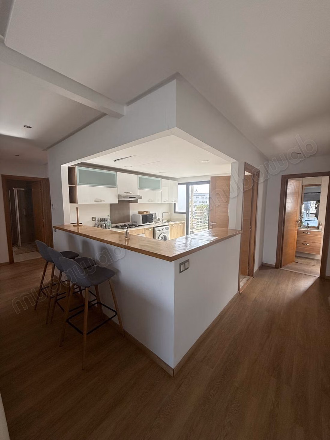 Beautiful apartment without overlooking