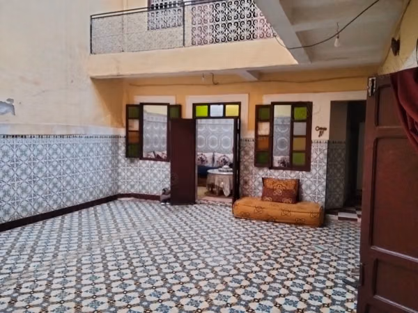 رياض للبيع في سيدي أيوب