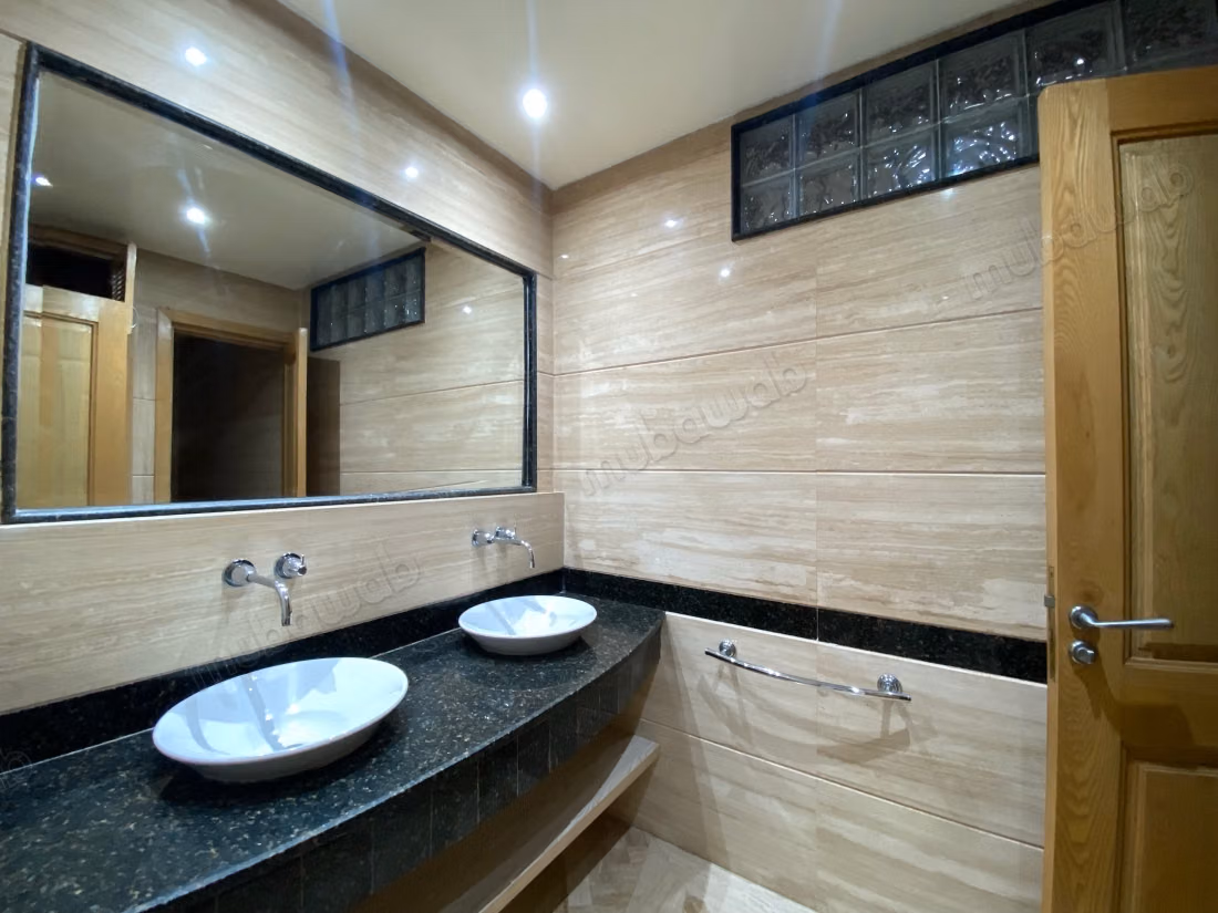 Apartment for rent in Riyad Extension. Total area 300 m². Concierge service, air conditioning