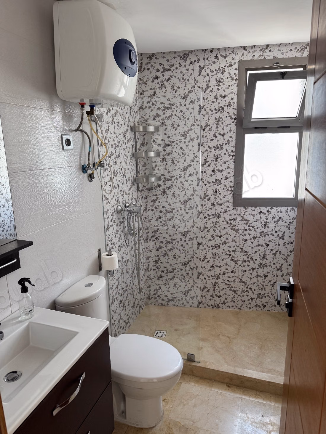 2 Bedroom Apartment / Terrace