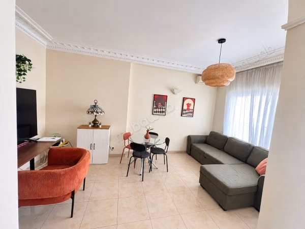 Joli appartement central – balcon – gauthier