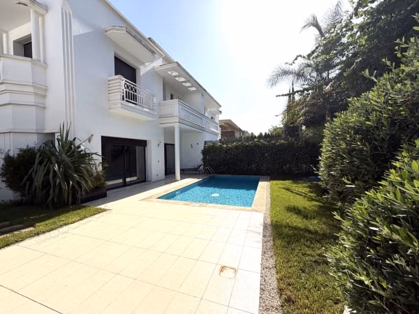Superbe villa / ville verte / 4 chambres