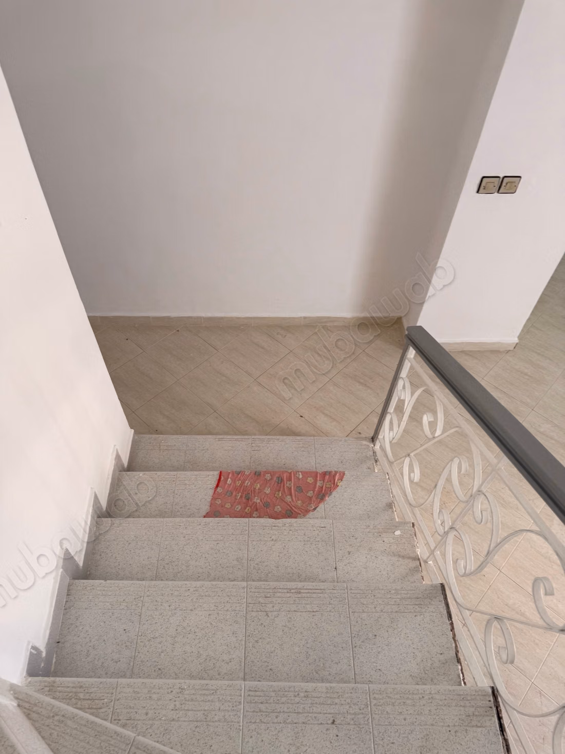 House for sale. Area 173 m². Residence with concierge, large pool