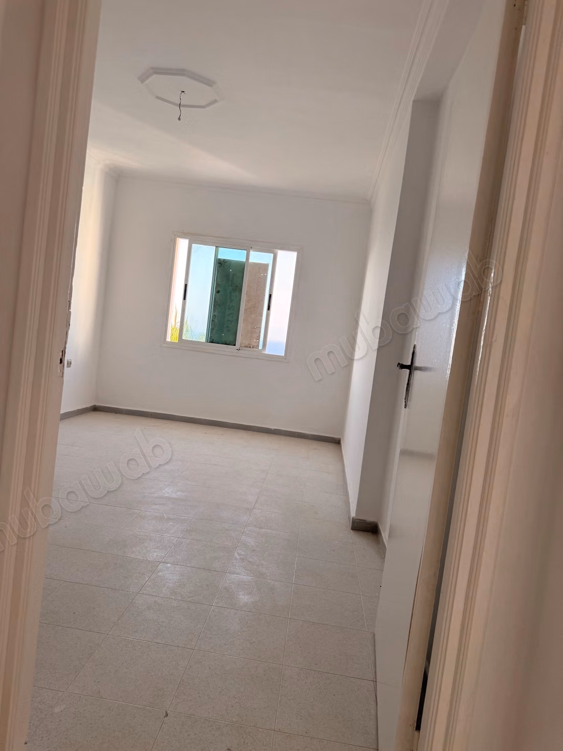 House for sale. Area 173 m². Residence with concierge, large pool