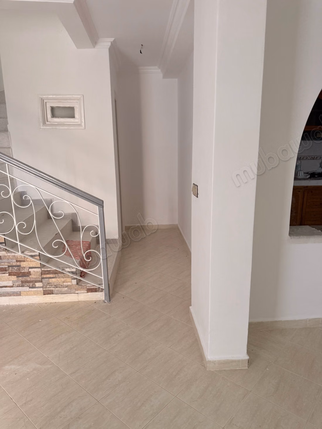 House for sale. Area 173 m². Residence with concierge, large pool