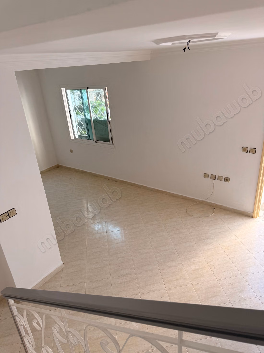 House for sale. Area 173 m². Residence with concierge, large pool