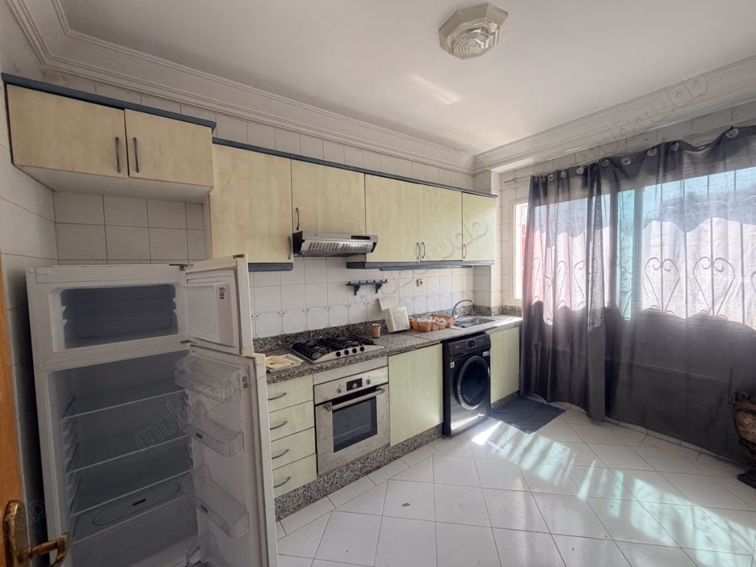 BEL APPARTTEMENT à vendre Bd d'Anfa/Moulay Youssef