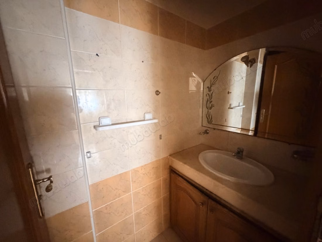 BEL APPARTTEMENT à vendre Bd d'Anfa/Moulay Youssef