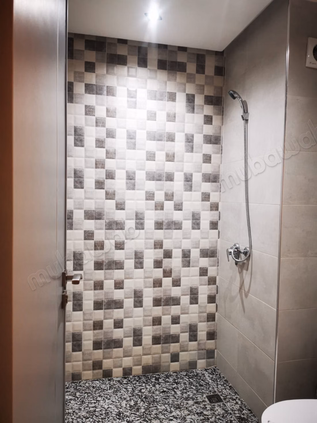 Très bel appartement en location à Marjane.
Surface totale 78 m².
Internet