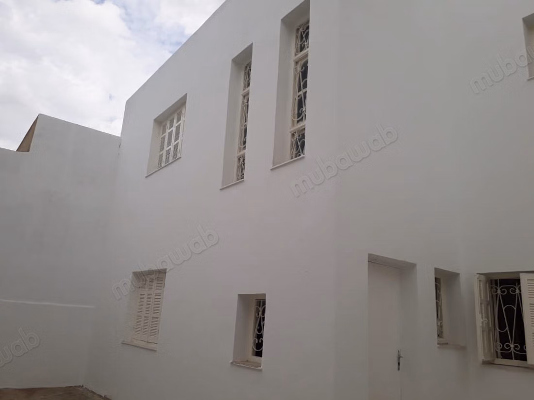 À vendre – superbe duplex s4 à ibn sina, tunis