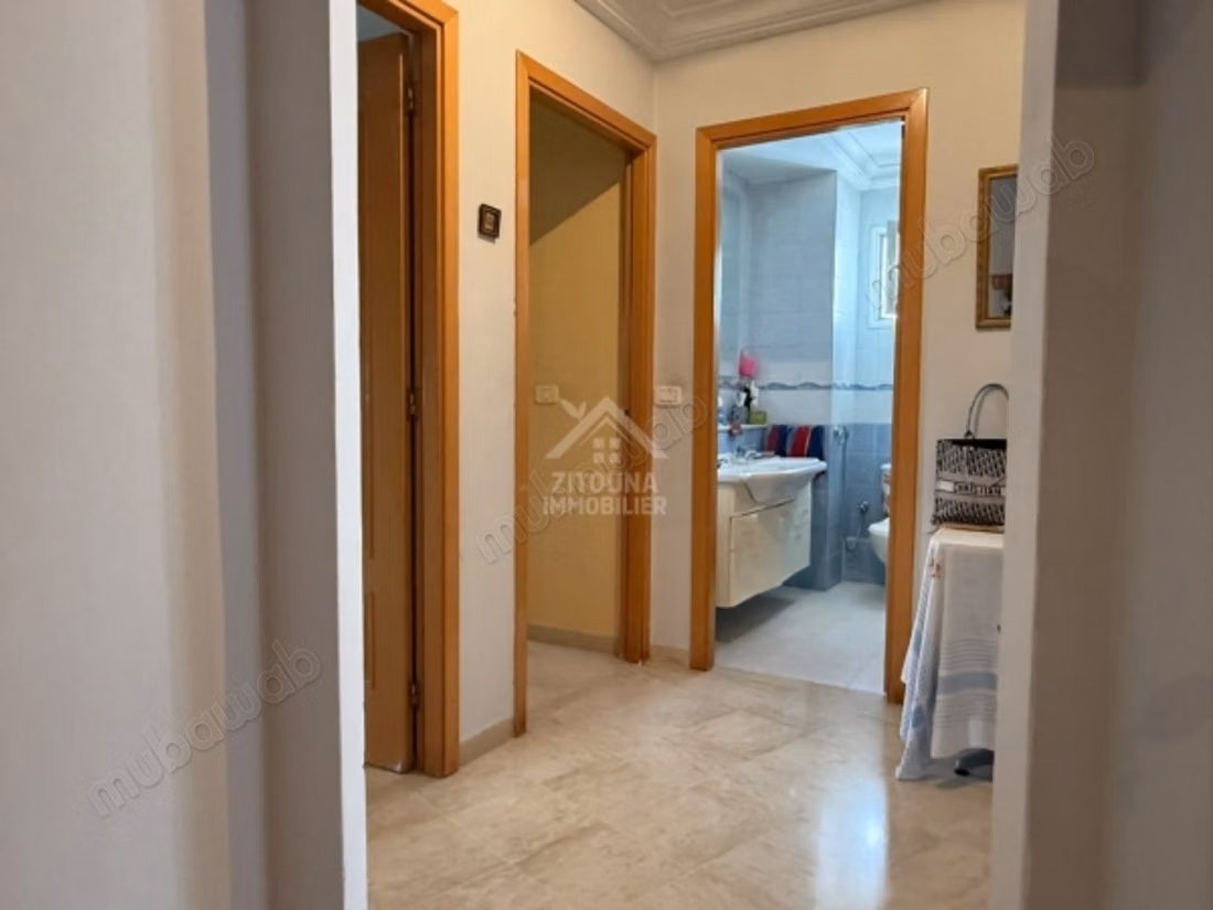 A vendre un appartement à Gammarth