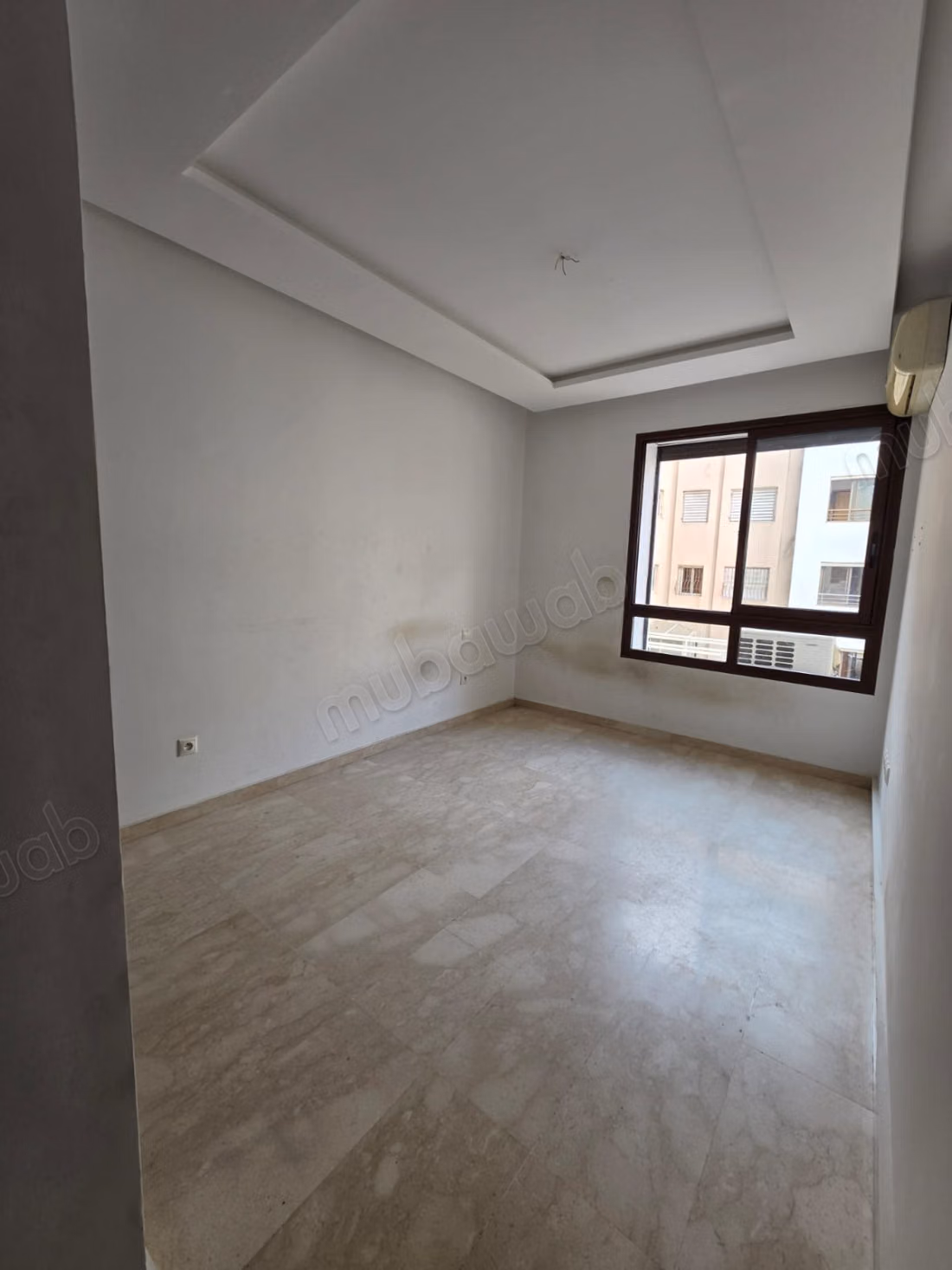 Espectacular apartamento en venta en Les princesses. 3 hermosas habitaciones. Chimenea y conserje