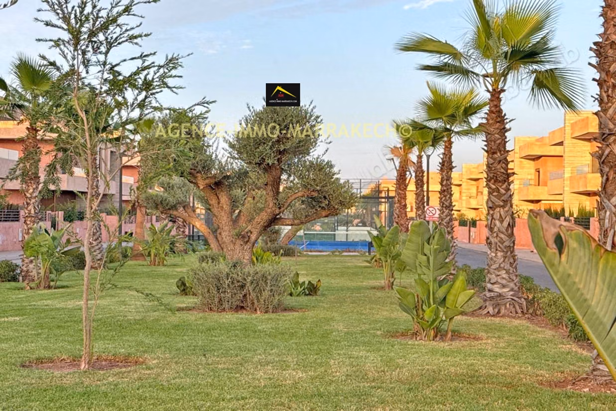 فيلا للإيجار، إقامة مع خدمات عالية الجودة