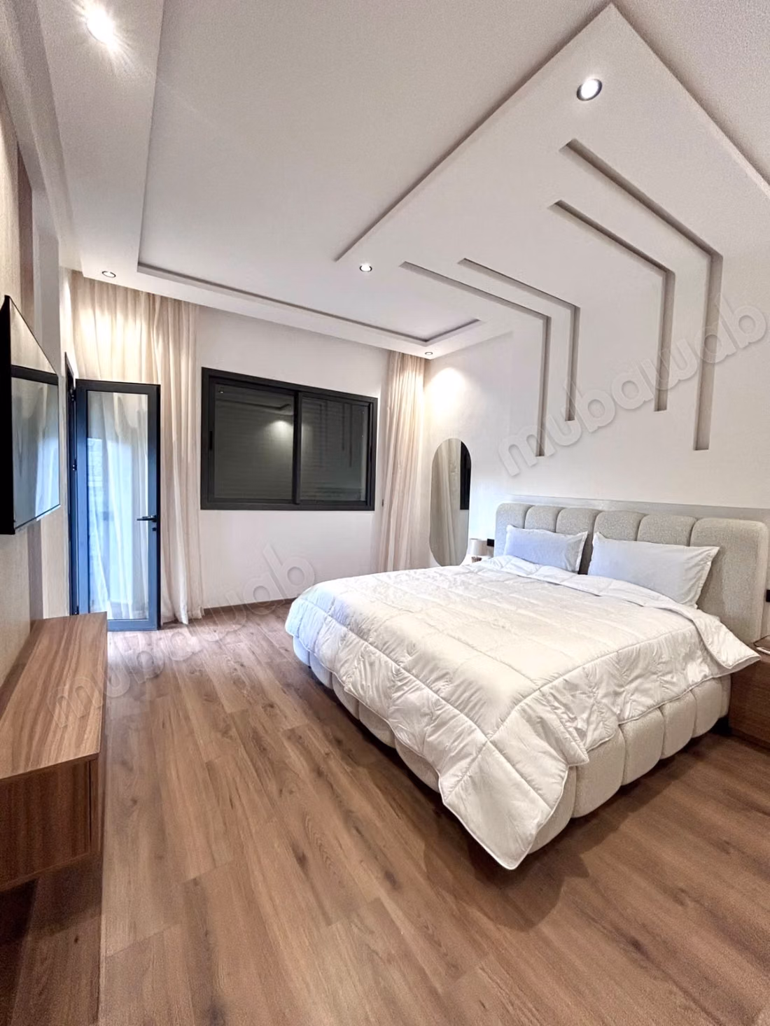 Fabulous villa for sale in Route de l'Ourika. Small area 380 m². Furnished