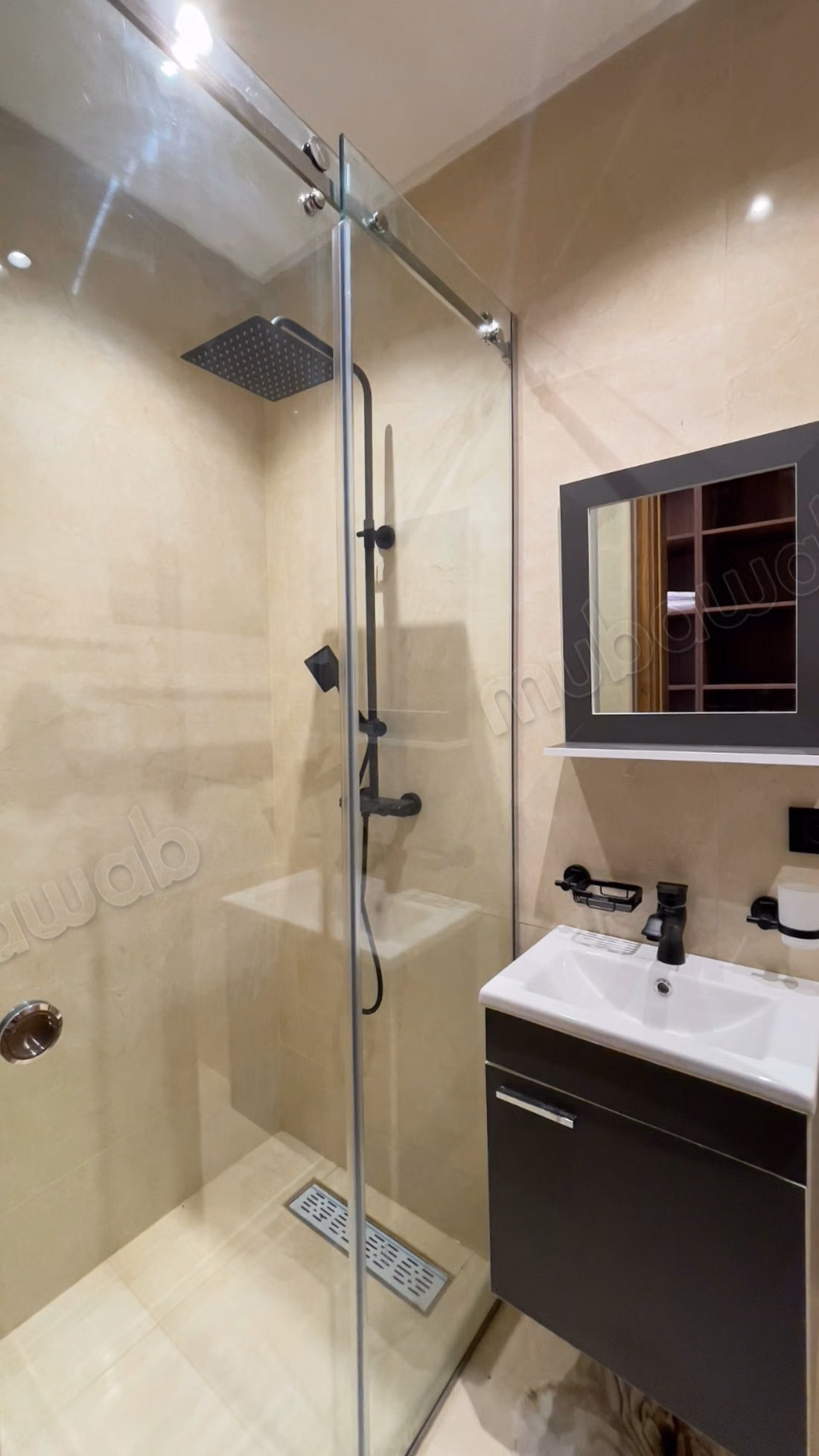 New Furnished Villa with VNA on Amizmiz Road km6