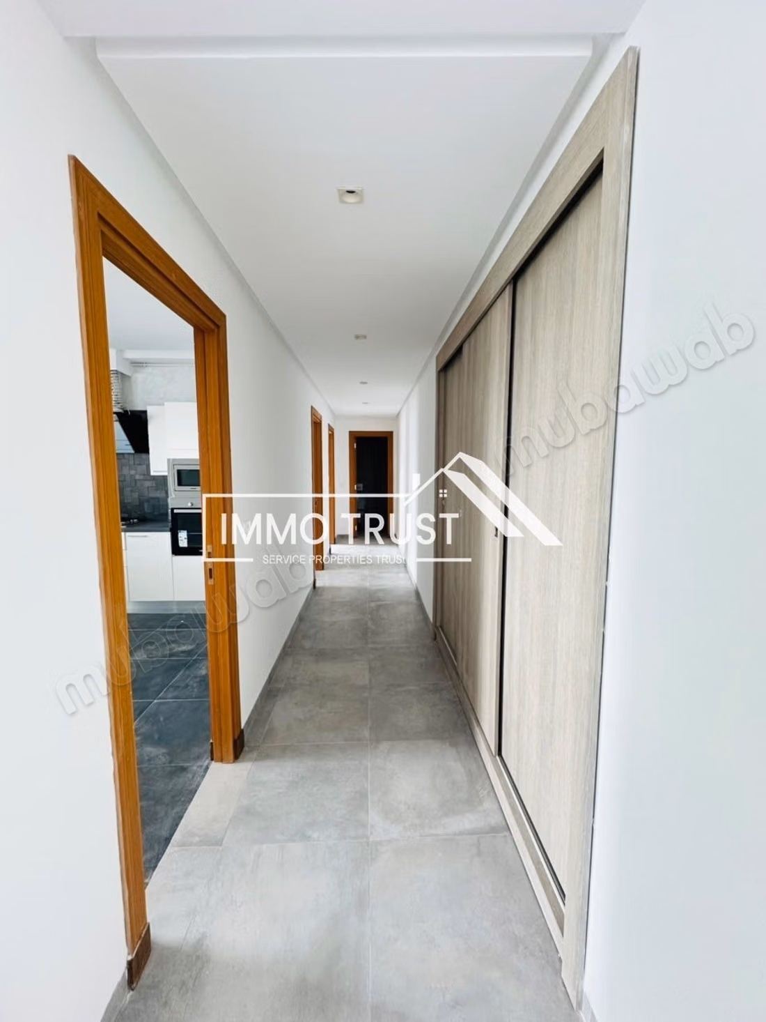 Appartement S2 à Cité Ennasr