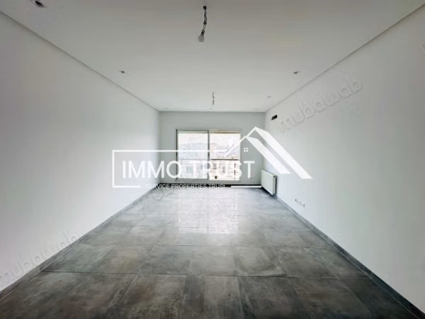Appartement S2 à Cité Ennasr