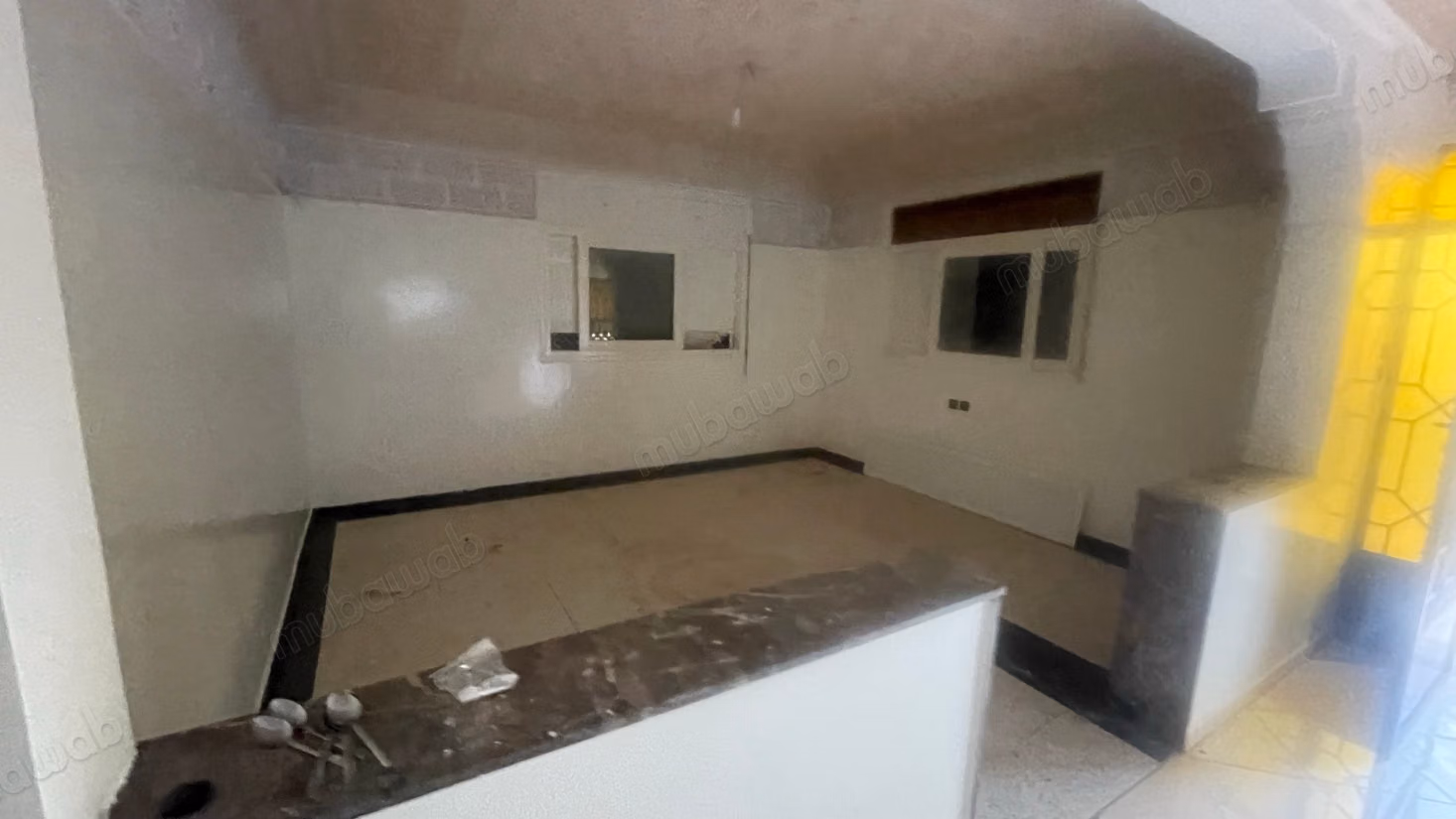 Villa de luxe à vendre à Hay Al Fath.
Superficie 395 m².
Garage et terrasse