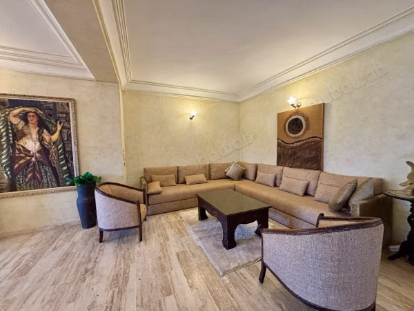 Borgoña Oeste - Apartamento Amueblado en Alquiler