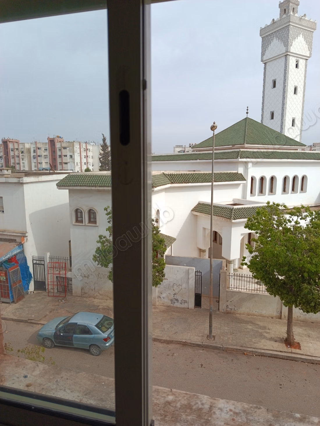 شقة رائعة للبيع في الفرح دار السلام. غرفتان. تراس كبير