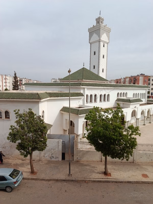 شقة رائعة للبيع في الفرح دار السلام. غرفتان. تراس كبير