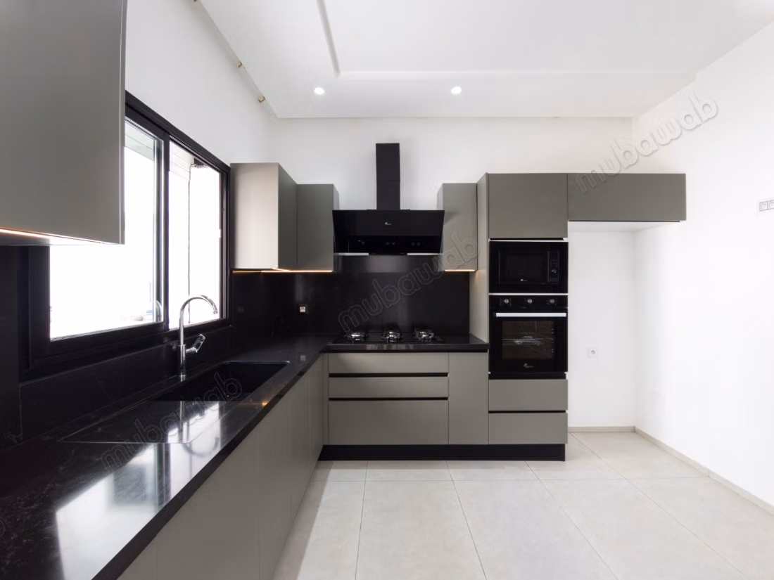Appartement à l'achat à Ain Zaghouan Nord. Surface totale 157 m²