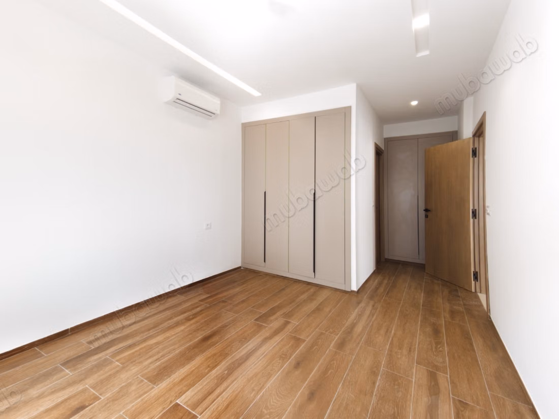 Appartement à l'achat à Ain Zaghouan Nord. Surface totale 157 m²