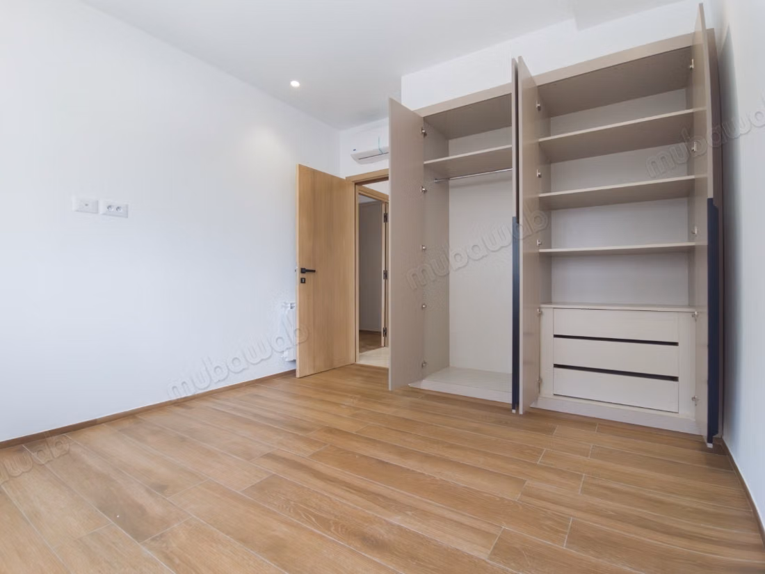 Appartement à l'achat à Ain Zaghouan Nord. Surface totale 157 m²
