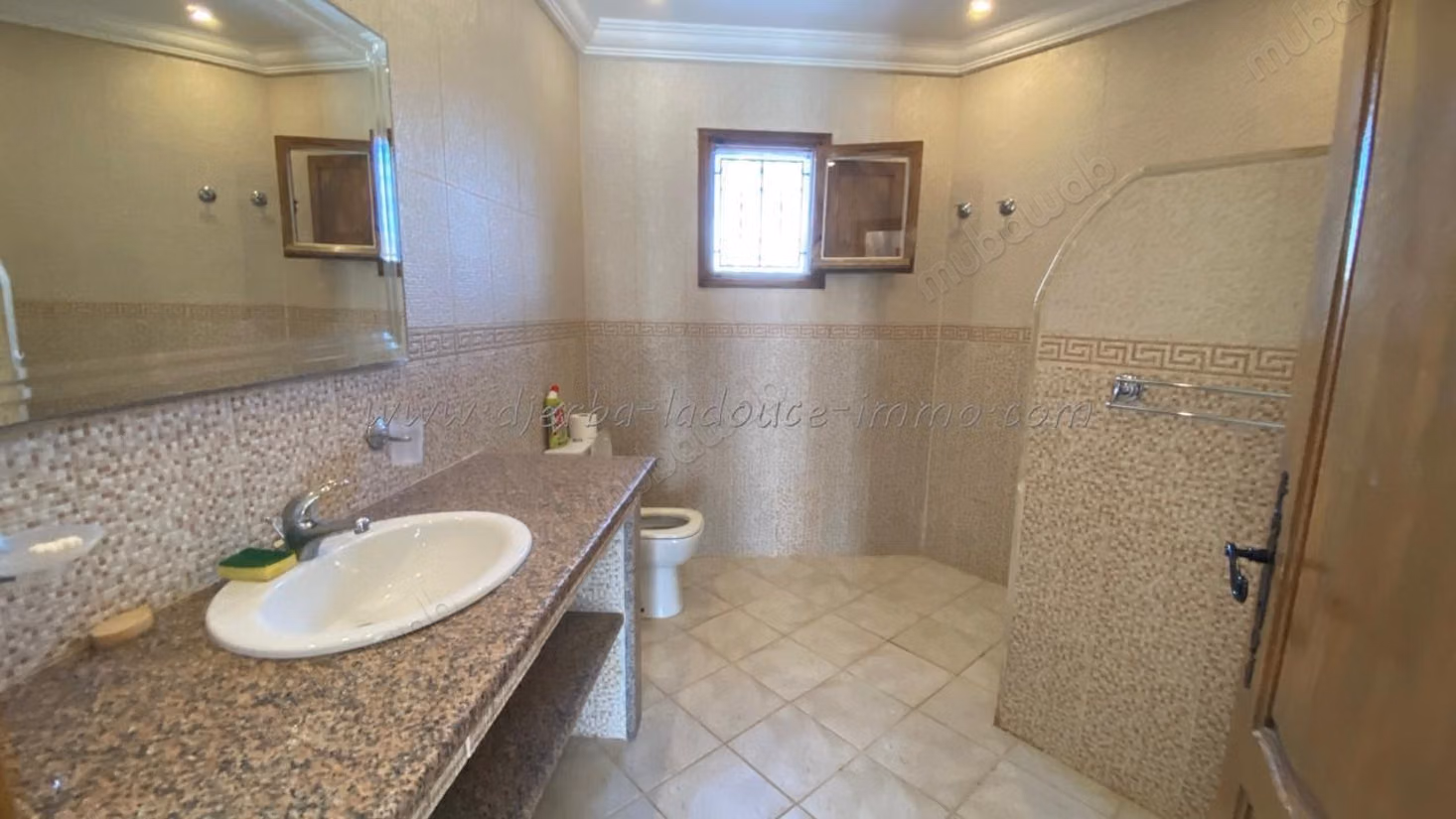 Affitto annuale bella casa S3 a Tezdaine
