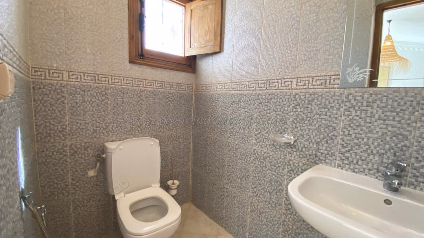 Affitto annuale bella casa S3 a Tezdaine