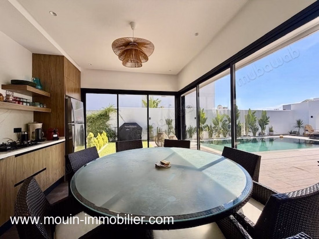 Villa Gold