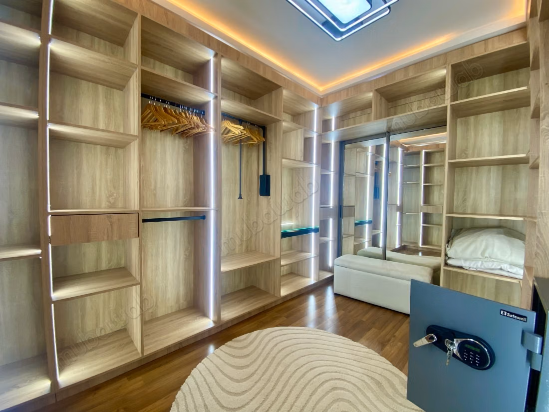 Magnificent turnkey apartment for sale in El Menzeh