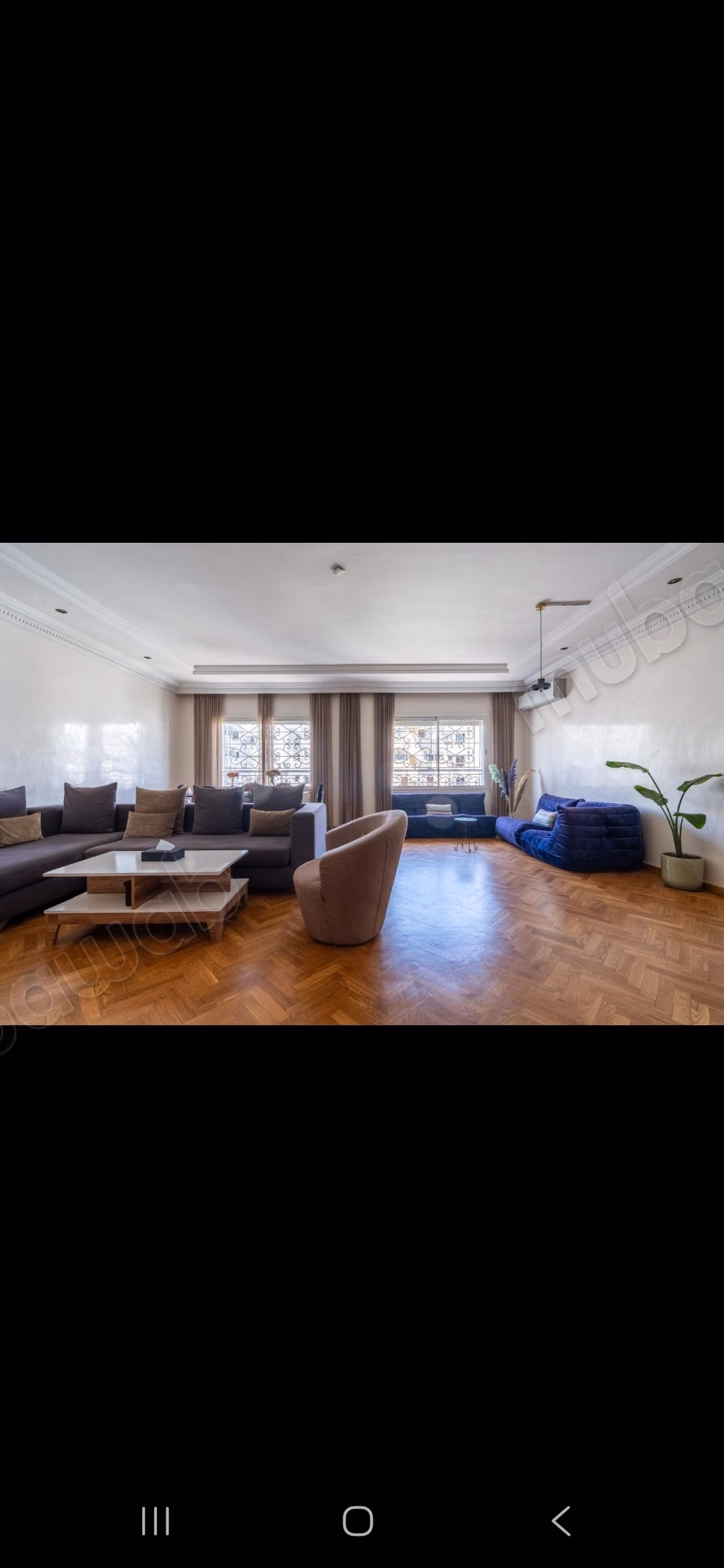 Venta de un bonito apartamento en Racine. 3 habitaciones agradables. Con ascensor y terraza