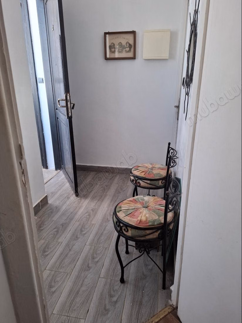 Seizoensverhuur in het centrum van Hassan. 1 Kamer. Marokkaanse woonkamer, beveiliging
