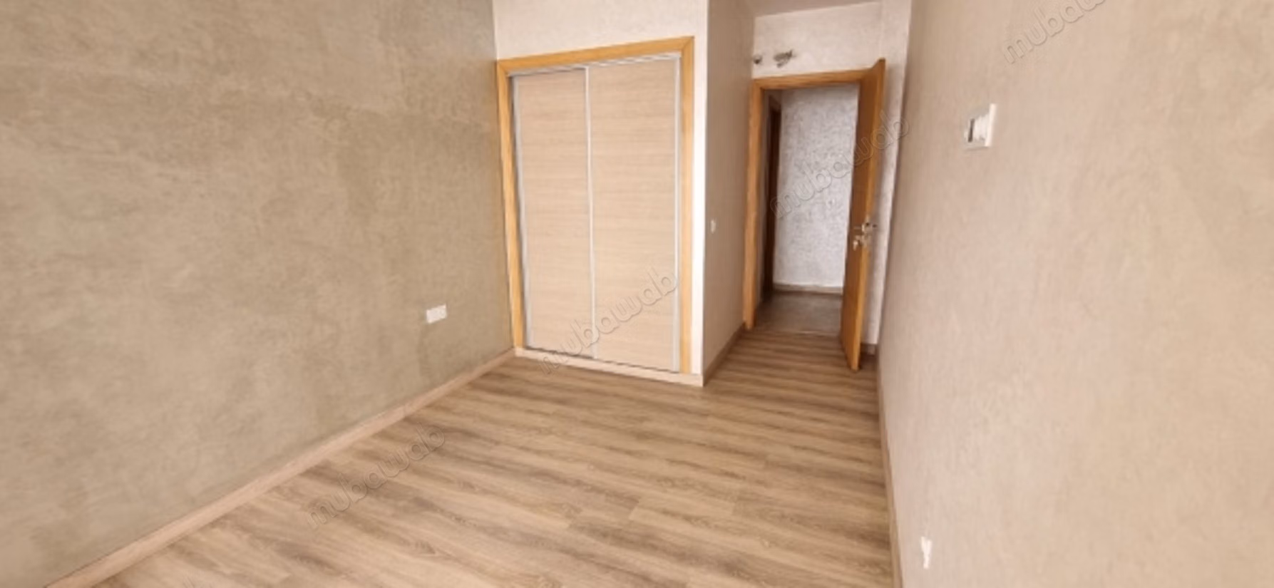 Empty apartment for rent