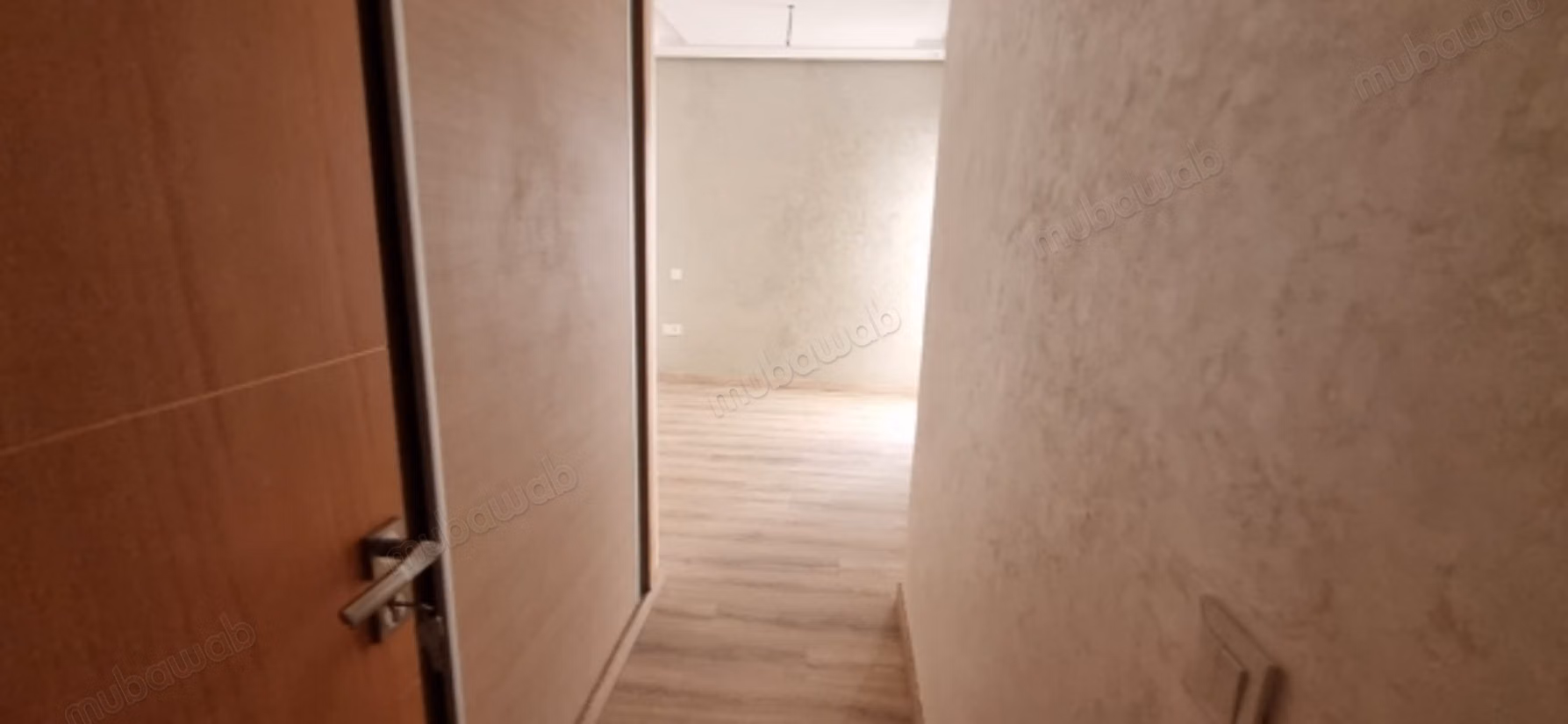 Empty apartment for rent