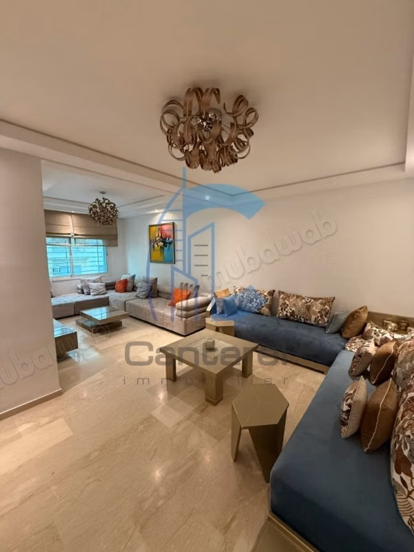 Empty apartment for rent