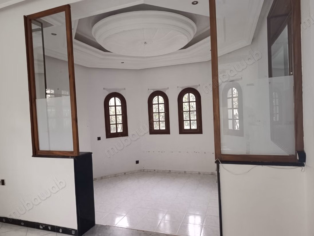 House for sale - Hay Riad