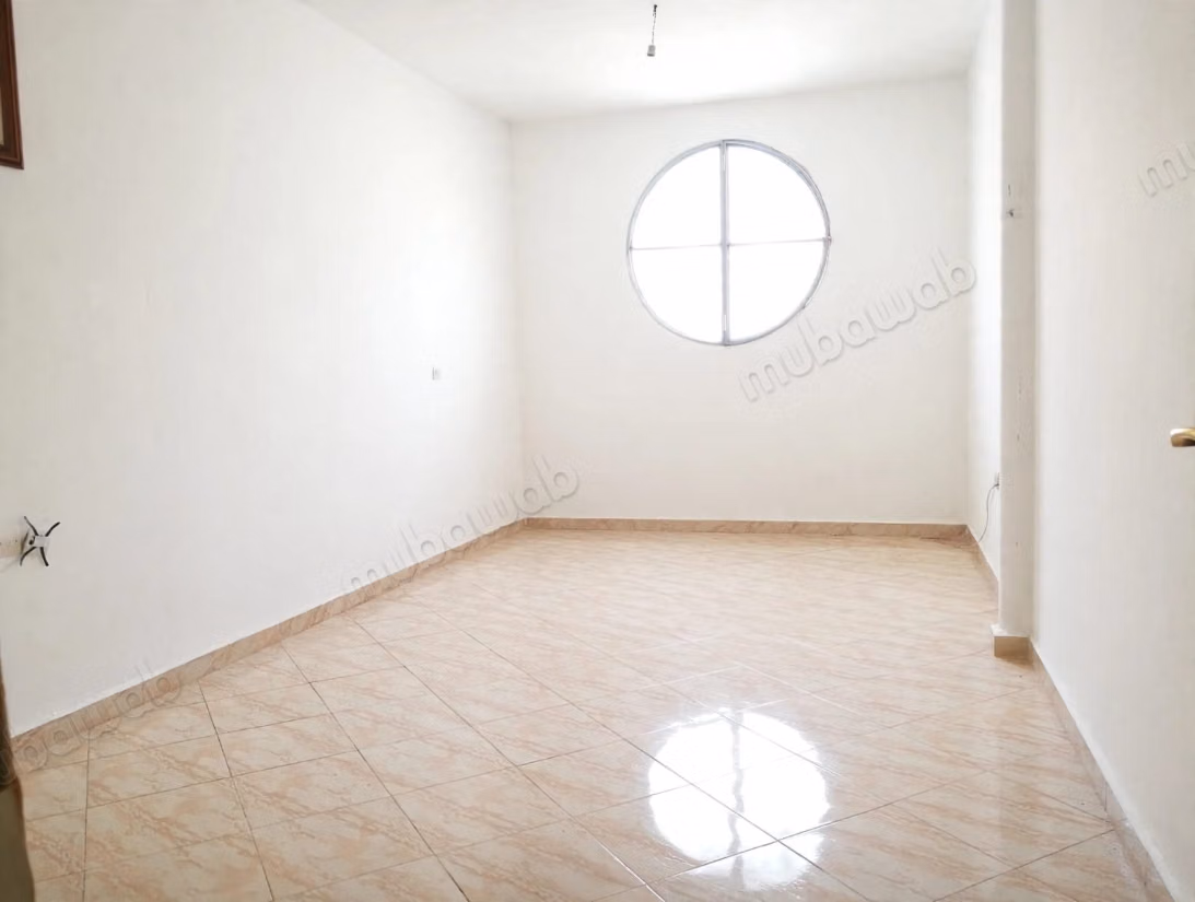 Commercial shop for rent in Hay Al-Wifaq, Agadir