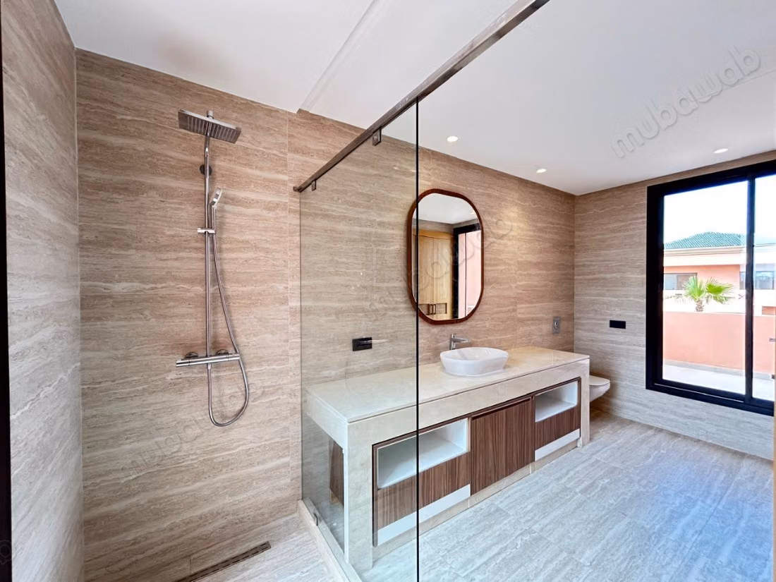 Sublime villa con 3 camere in affitto a Bab Atlas