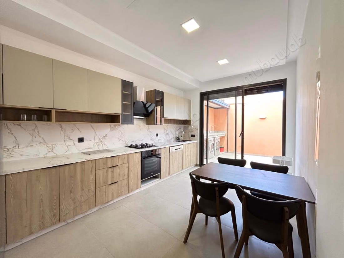 Sublime villa con 3 camere in affitto a Bab Atlas
