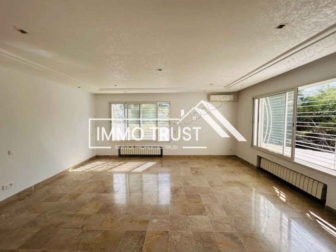  Villa S4 avec piscine à Gammarth Supérieur