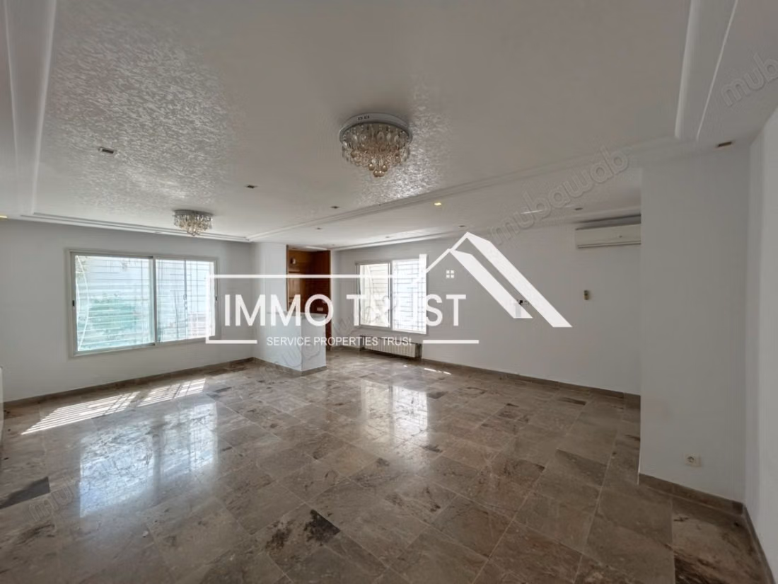  Villa S4 avec piscine à Gammarth Supérieur