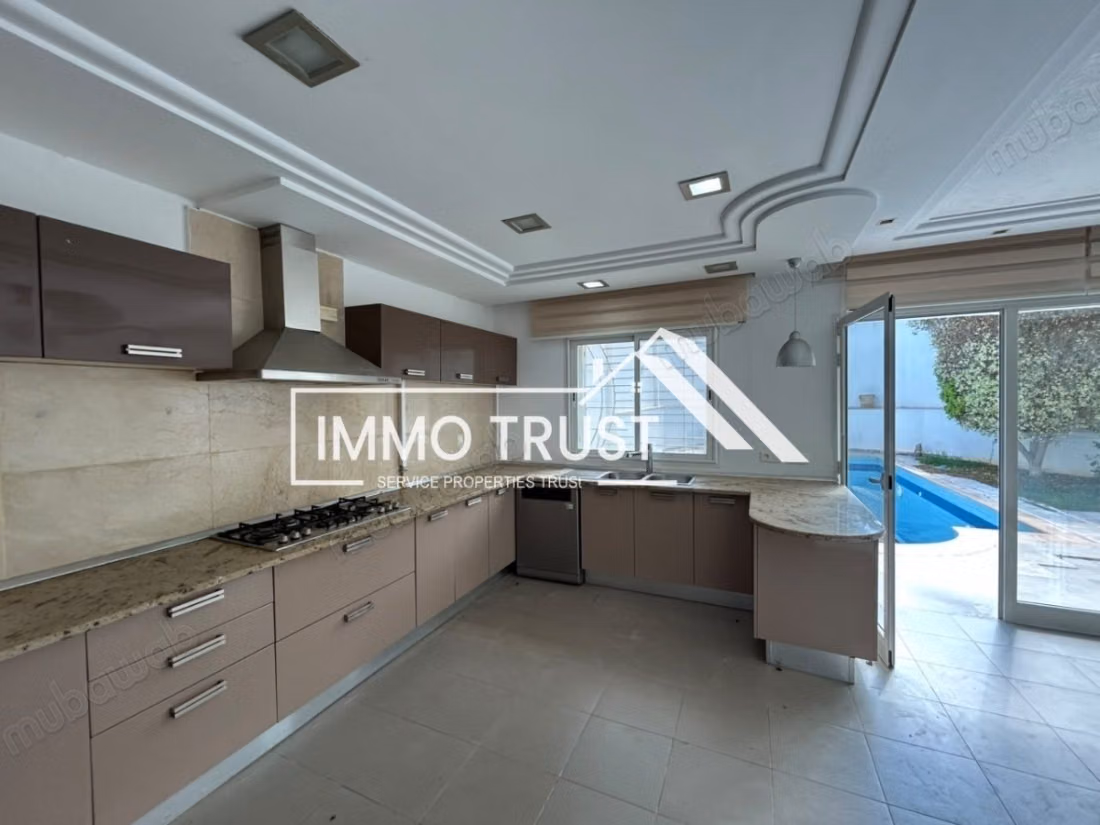  Villa S4 avec piscine à Gammarth Supérieur