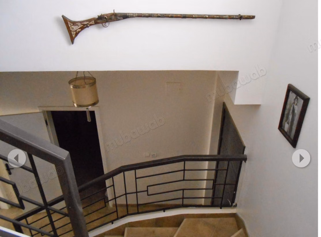 Title Deed House for Sale in Diabat - 7 Bedrooms