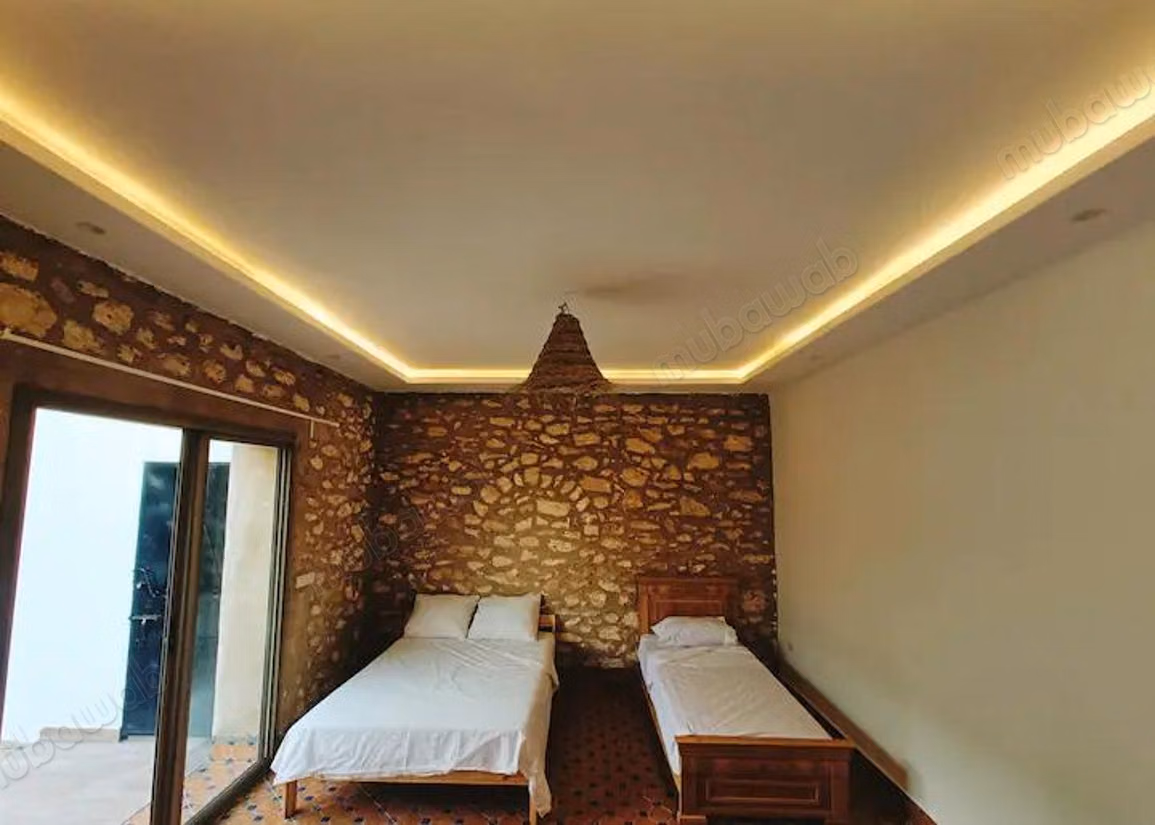 Title Deed House for Sale in Diabat - 7 Bedrooms