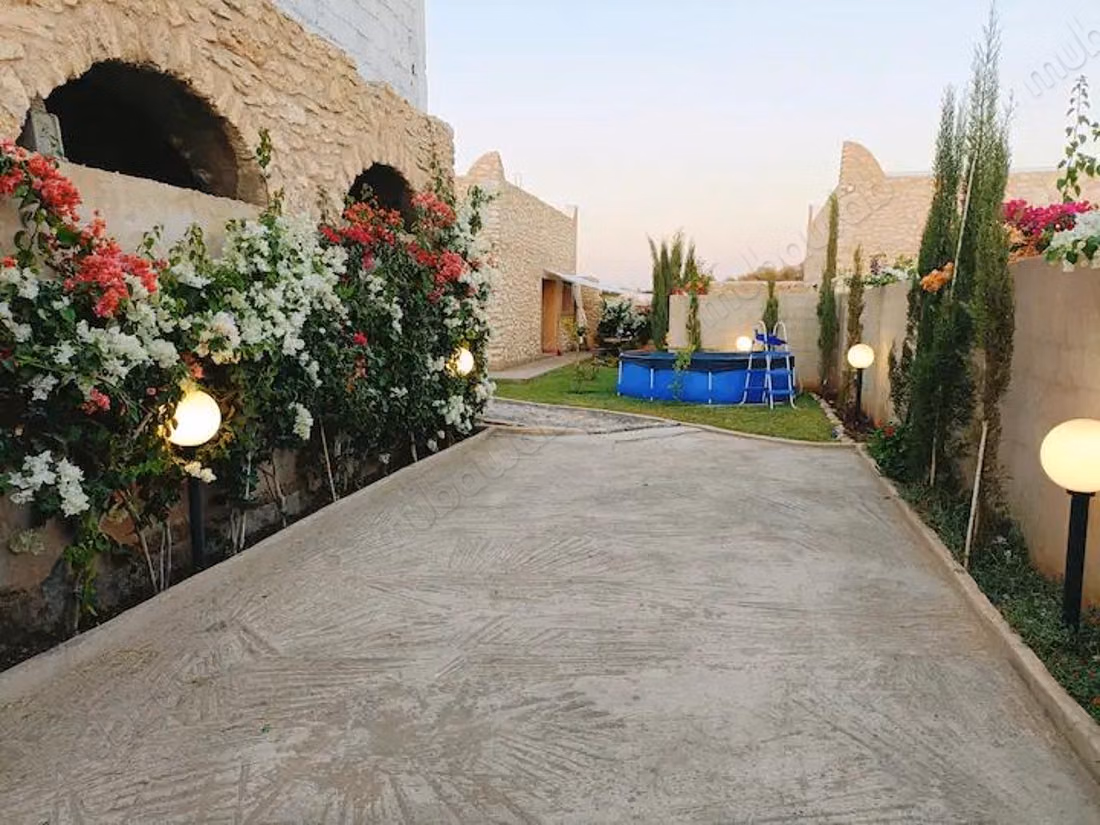 Title Deed House for Sale in Diabat - 7 Bedrooms