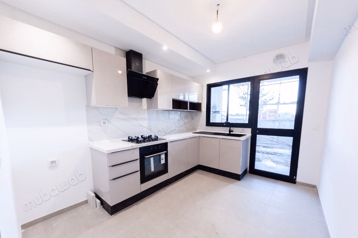 S2 B03 for sale - La Nouvelle Soukra
