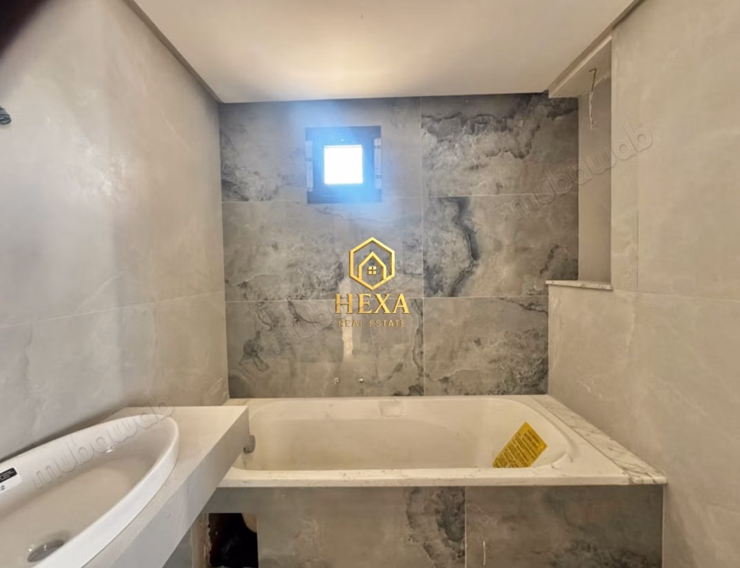 S3 neuf à La Marsa